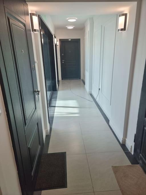 Apartment In Evargreen Complex With Terrace Varna Exterior photo