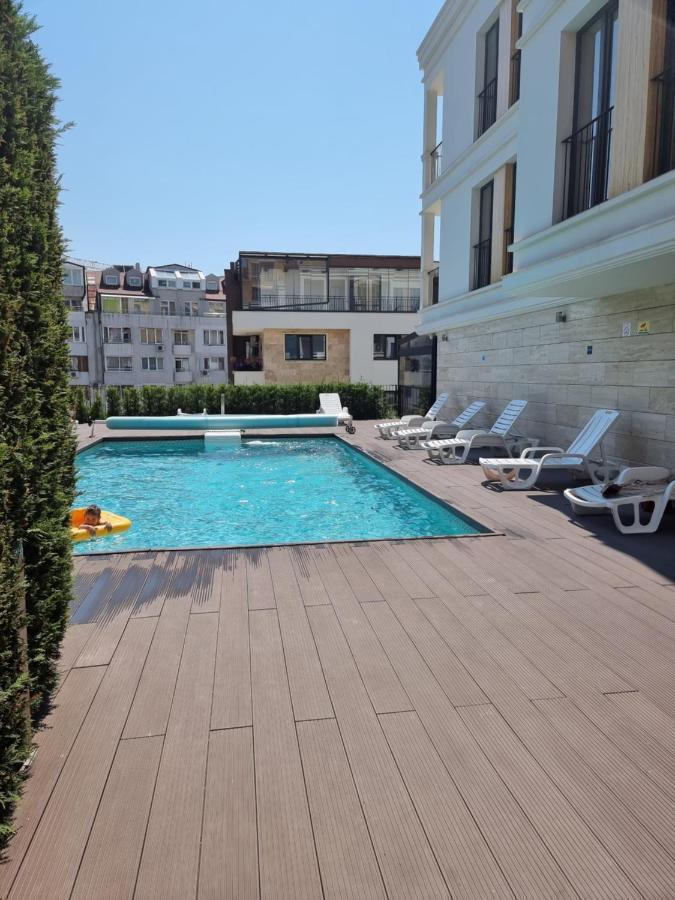 Apartment In Evargreen Complex With Terrace Varna Exterior photo