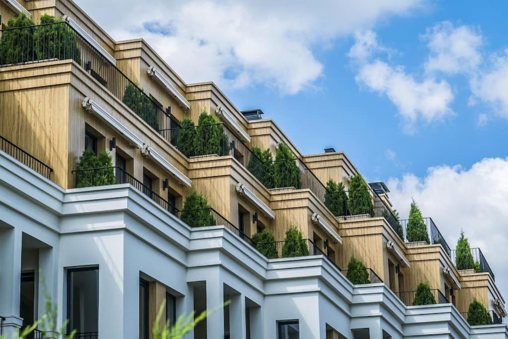 Apartment In Evargreen Complex With Terrace Varna Exterior photo